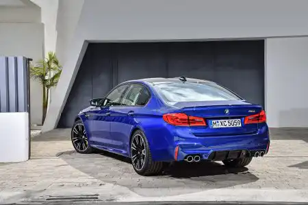 The New BMW M5 (14)