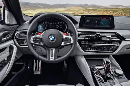 The New BMW M5 (26)