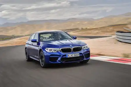 The New BMW M5 (4)
