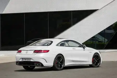 Mercedes-AMG S 63 4MATIC+ Coupé, 2017