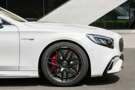 Mercedes-AMG S 63 4MATIC+ Coupé, 2017