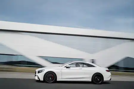 Mercedes-AMG S 63 4MATIC+ Coupé, 2017