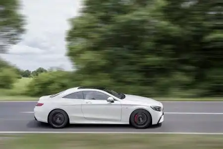 Mercedes-AMG S 63 4MATIC+ Coupé, 2017