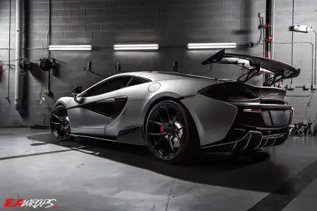 McLaren 570S Carbon Fiber Body Kit Wallpaper