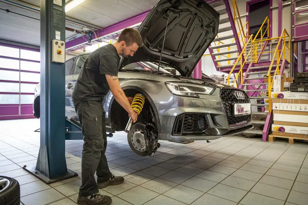 KW Suspension Releases A Coilover Variant 3 Solution For The New Audi RS3 7 Audi RS3 KW V3 Fahrwerkeinbau