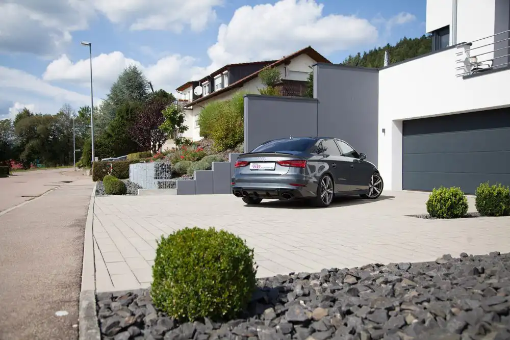 KW Suspension Releases A Coilover Variant 3 Solution For The New Audi RS3 9 Audi RS3 KW V3 Standaufnahme 04