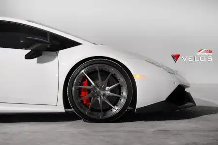 Lamborghini-Huracan-1016-Industries-Aero-Kit-And-Velos-Designwerks-VLS01-Wheels-10