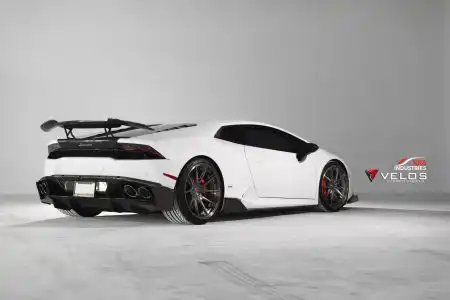 Lamborghini-Huracan-1016-Industries-Aero-Kit-And-Velos-Designwerks-VLS01-Wheels-14