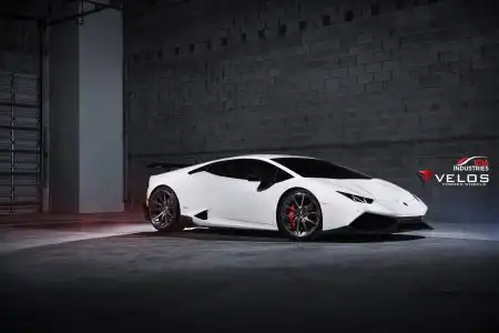 Lamborghini-Huracan-1016-Industries-Aero-Kit-And-Velos-Designwerks-VLS01-Wheels-3