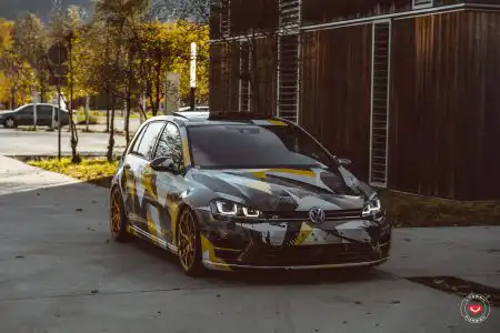 Volkswagen Golf R – Vossen Forged HC-3 Wheels (2)