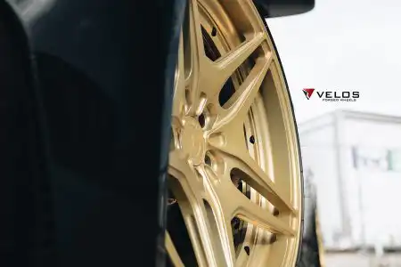 Black Sapphire Metallic BMW M4 On Gold Velos Designwerks Wheels Wallpaper