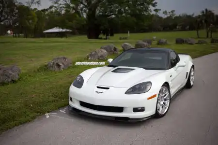 chevy-corvette-zr1-on-hre-rc100_36725464653_o