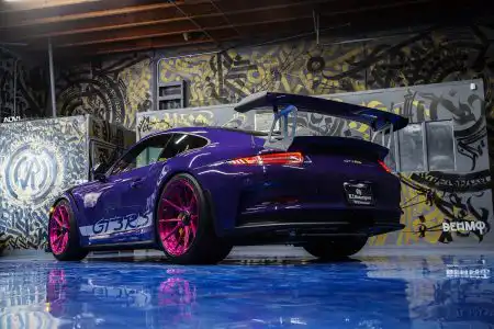 ultravoilet-purple-porsche-gt3-rs-pink-rims-adv1-wheels-f