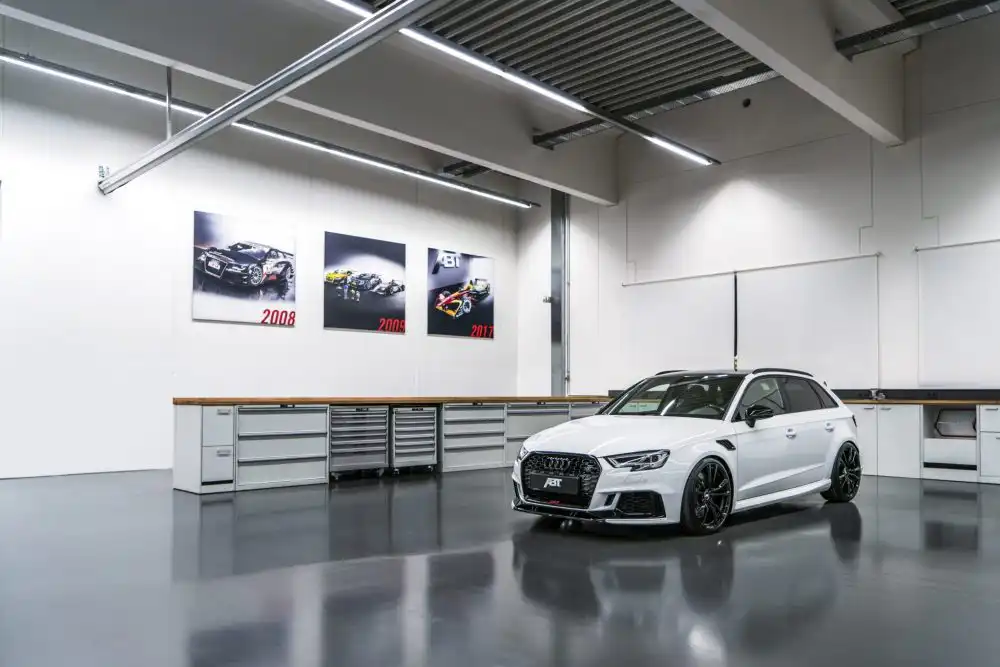 ABT RS3 front distance 1920px