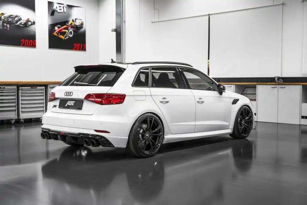 ABT RS3 rear diagonal 1920px