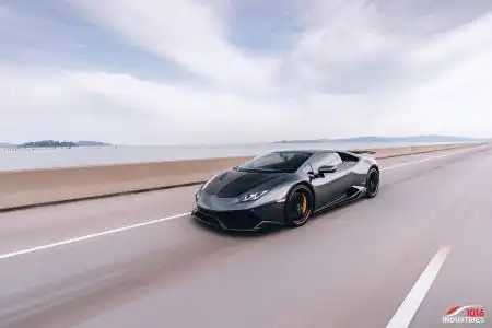 Lamborghini Huracan And Lamborghini Huracan Performante Photoshoot By 1016 Industries Image (10)