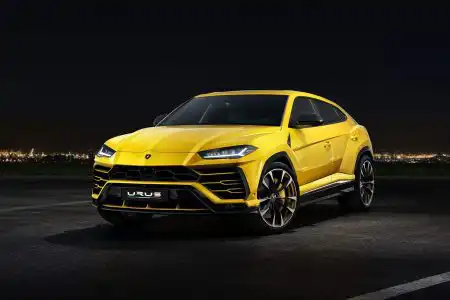 Lamborghini Urus (1)