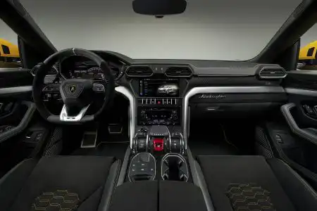 Lamborghini Urus (16)