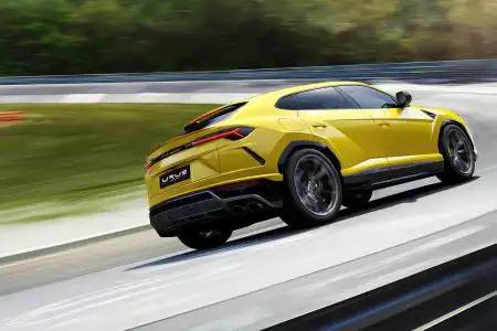 Lamborghini Urus (5)