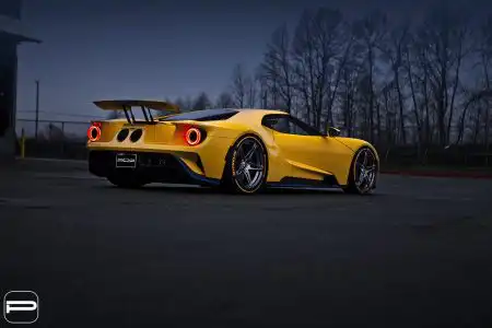 Vibrant Yellow Ford GT – PUR Wheels Wallpaper