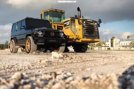 mercedes-g63-amg-on-hre-tr106_24449696877_o