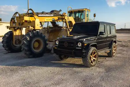 mercedes-g63-amg-on-hre-tr106_24449705997_o