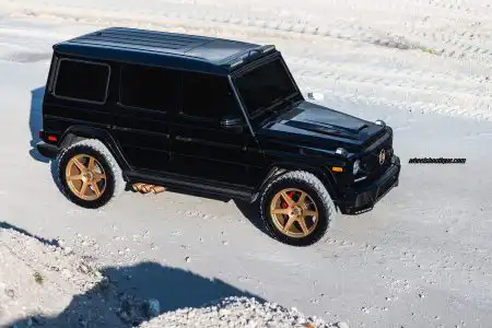 mercedes-g63-amg-on-hre-tr106_27535999209_o