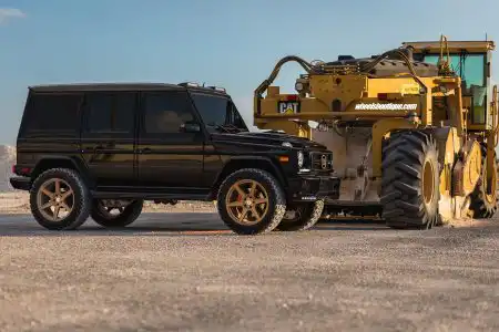 mercedes-g63-amg-on-hre-tr106_38605700944_o