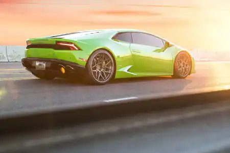 Verde Mantis Lamborghini Huacan With ADV.1 Wheels Wallpaper1-wheels-c