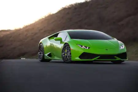 Verde Mantis Lamborghini Huacan With ADV.1 Wheels Wallpaper