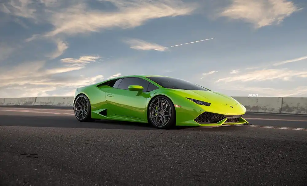 Verde Mantis Lamborghini Huacan With ADV.1 Wheels Wallpaper