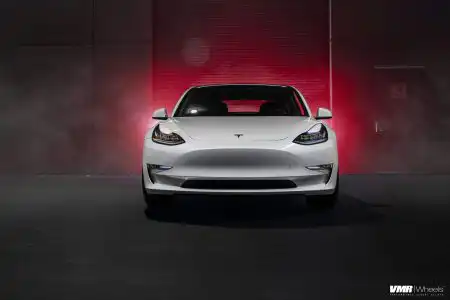 Tesla Model 3 – VMR V710 Matte Black Wheels