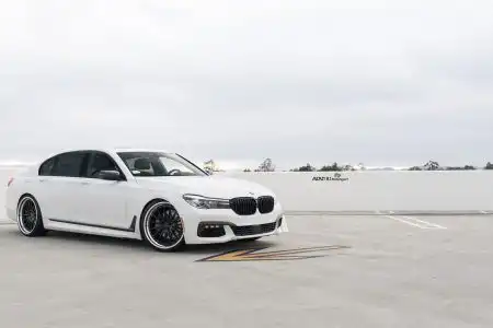 Alpine White BMW 740il Looks With ADV.1 Wheels Wallpaper