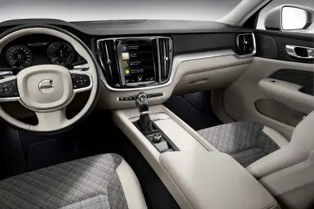 New Volvo V60 interior