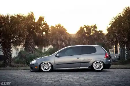 volkswagen-golf-mk5-rabbit-bagged-stance-deep-dish-polished-ccw-classic-wheels-a