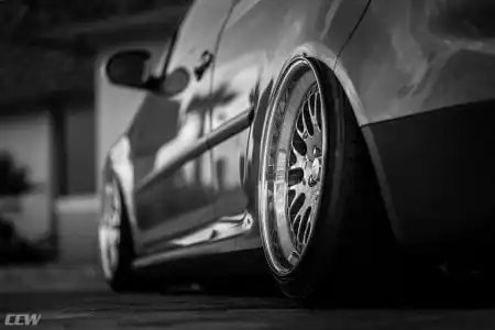 volkswagen-golf-mk5-rabbit-bagged-stance-deep-dish-polished-ccw-classic-wheels-i