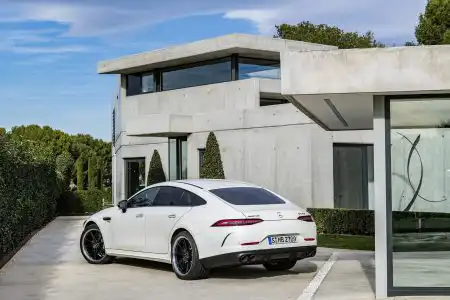 Mercedes-AMG GT 53 4MATIC+ 4-Türer Coupé
