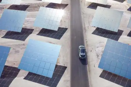 2019-Jaguar-I-Pace-47