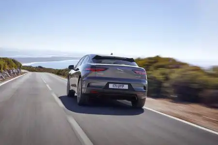 2019-Jaguar-I-Pace-65