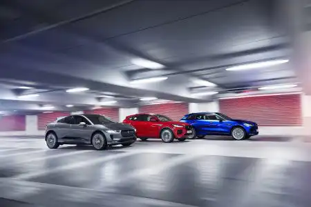 2019-Jaguar-I-Pace-72