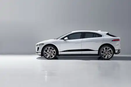 2019-Jaguar-I-Pace-74
