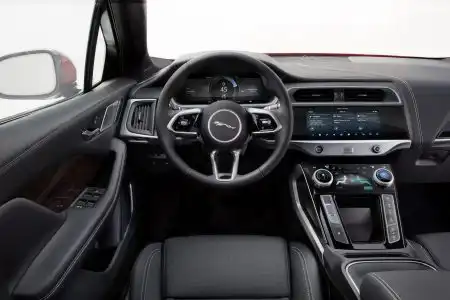 2019-Jaguar-I-Pace-85