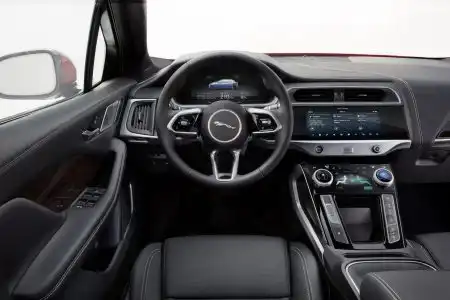 2019-Jaguar-I-Pace-86
