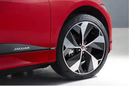 2019-Jaguar-I-Pace-93