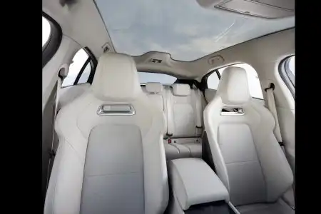 2019-Jaguar-I-Pace-94