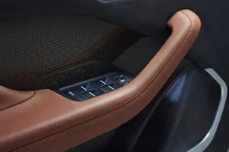 2019-Jaguar-I-Pace-98