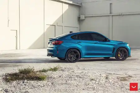 Long Beach Blue Metallic BMW X6 M – Vossen Hybrid Forged HF-1 Wheels