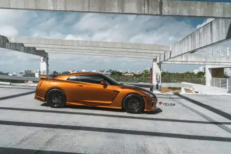 Metallic Orange Nissan GTR – Velos Designwerks Wheels Wallpaper