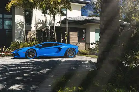 Blu Nila Lamborghini Aventador S on Velos D7 Wheels Wallpaper