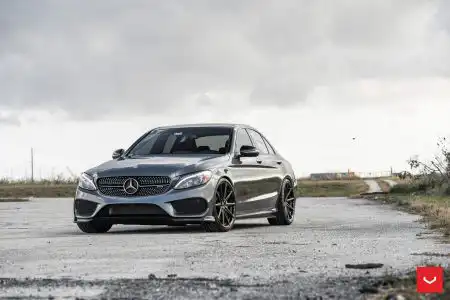 Selenite Grey Metallic Mercedes-Benz C43 AMG On Vossen Wheels